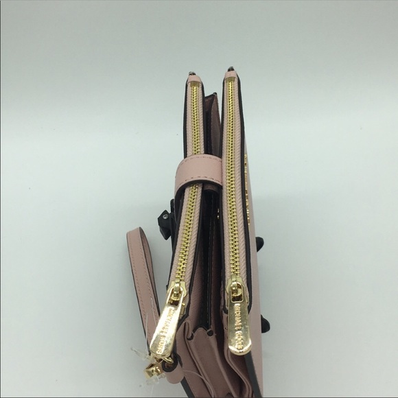 MICHAEL KORS LG DOUBLE ZIP WRISTLET POWDER BLUSH - Picture 5 of 11